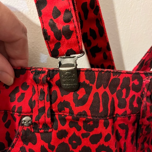 Tripp NYC- size L- red/black w/ suspenders pencil skirt, pockets. NWOT. - Picture 3 of 7
